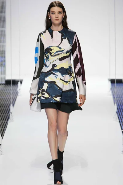 Look 45